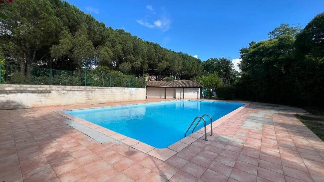 Apartment Les Capitouls - Avec Entree Autonome, Jardin, Parking Prive & Sa Piscine ! - Toulouse